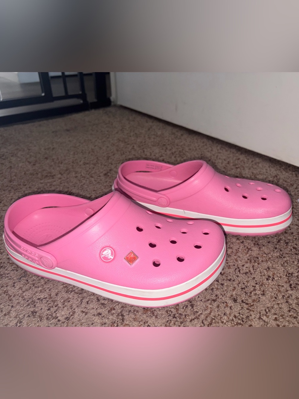 Pink Crocs - Picture 2 of 5